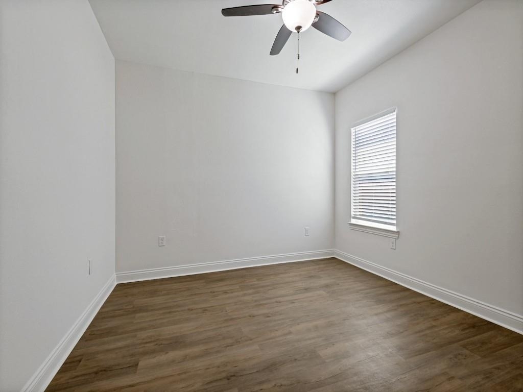 4224 Colonial Avenue - Photo 16
