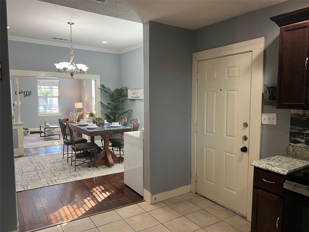 3227 Avenue I - Photo 32