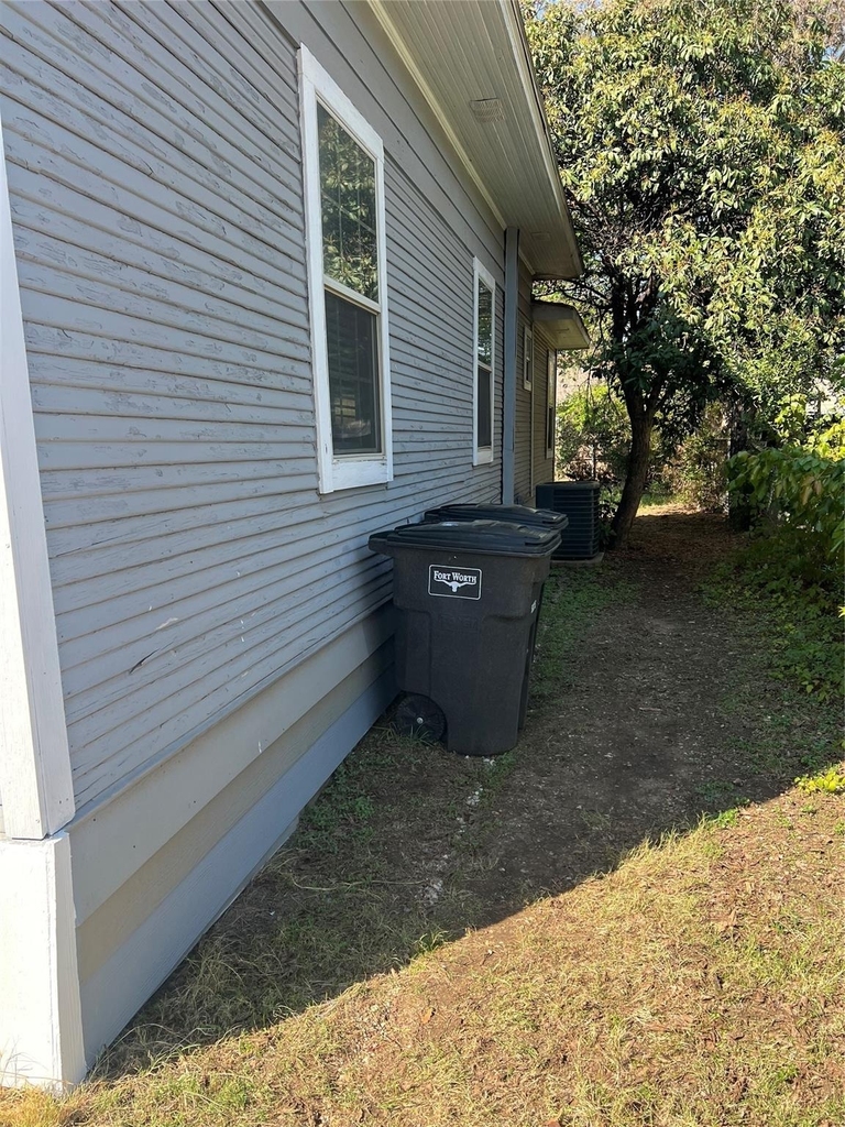 3227 Avenue I - Photo 35