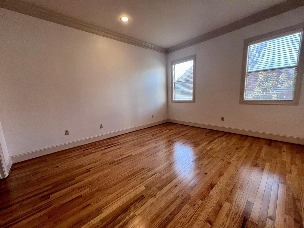 2885 Woodside Street - Photo 10