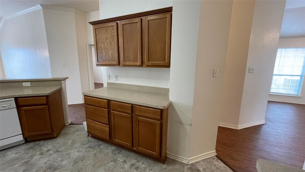 921 Simon Drive - Photo 14