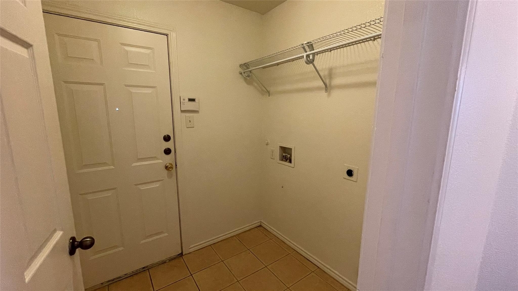 921 Simon Drive - Photo 17