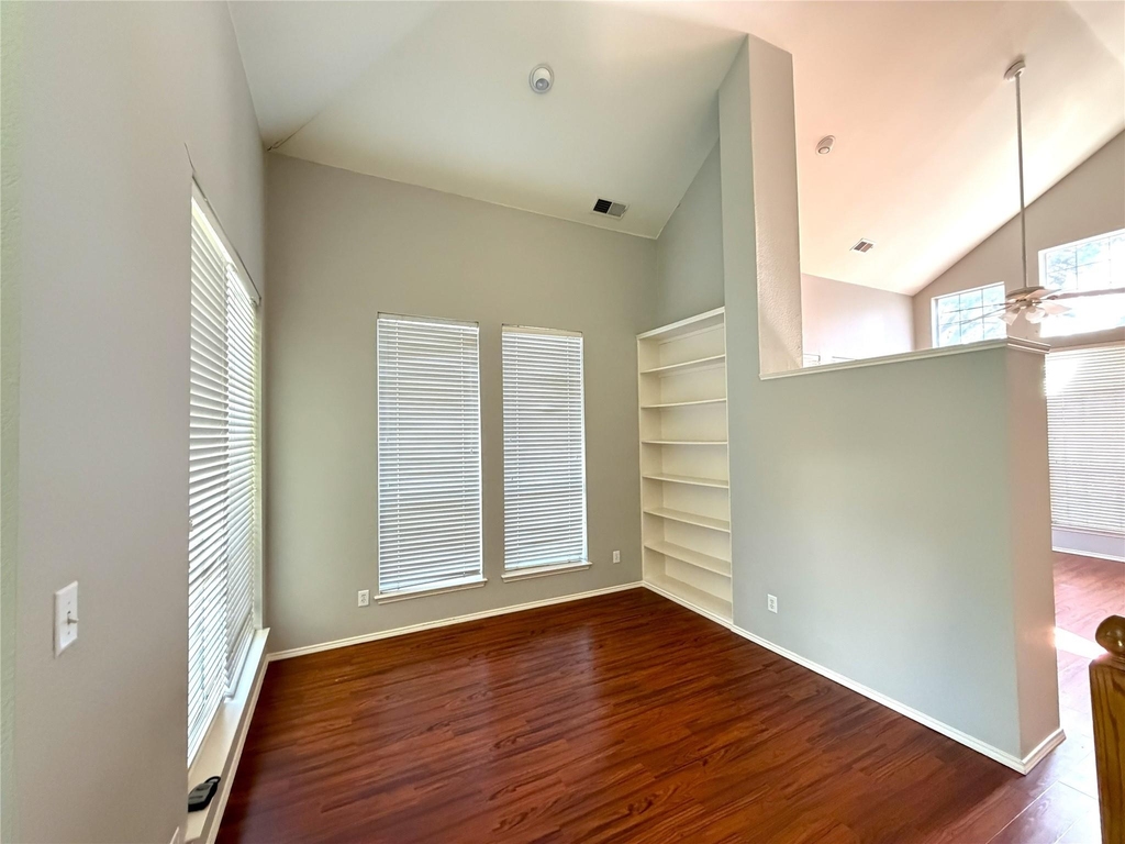 3224 Green Court - Photo 9