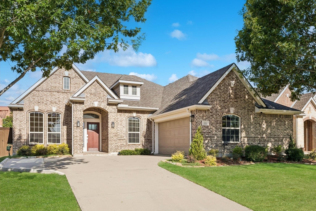 1211 Windgate Way - Photo 0