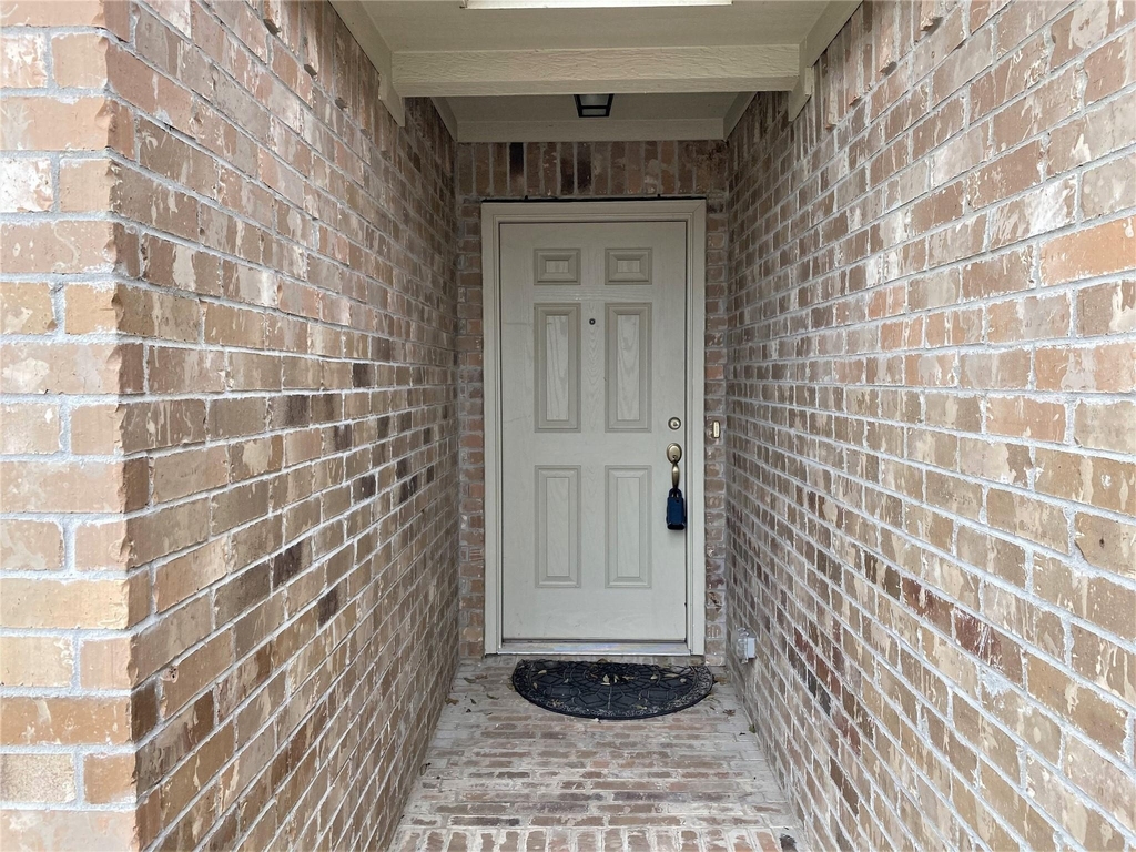 247 Pine Crest Drive - Photo 3