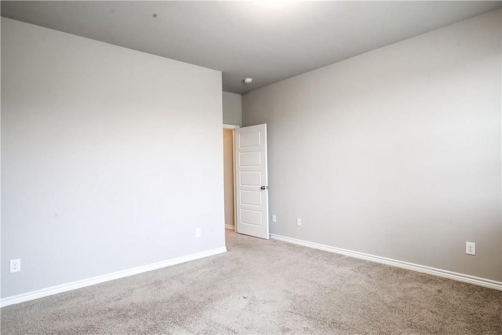 2605 Mccart Avenue - Photo 16