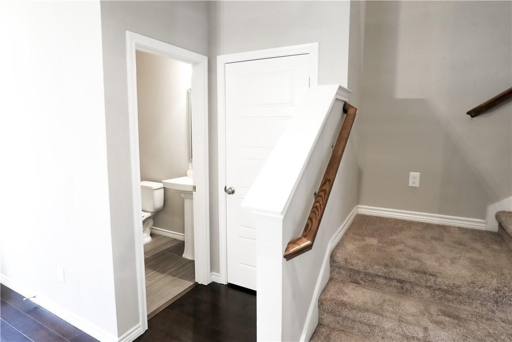 2605 Mccart Avenue - Photo 10