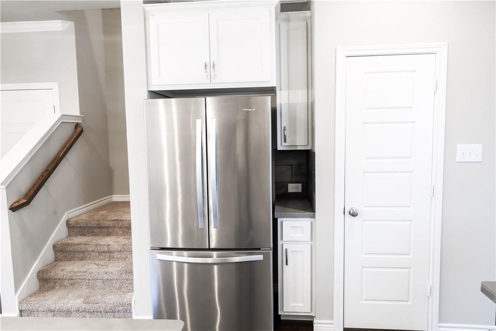 2605 Mccart Avenue - Photo 12