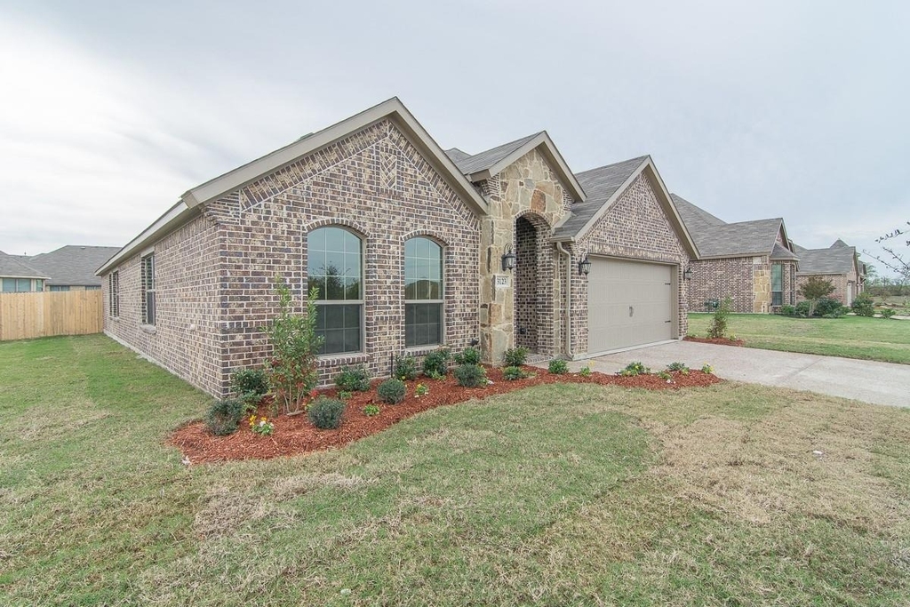 3123 Clear Springs Drive - Photo 1