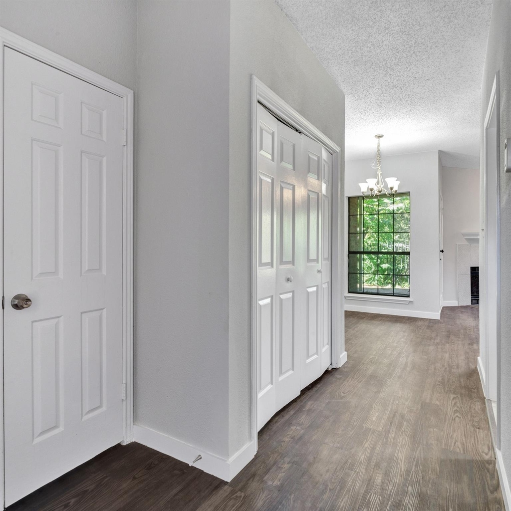 9601 Forest Lane - Photo 12