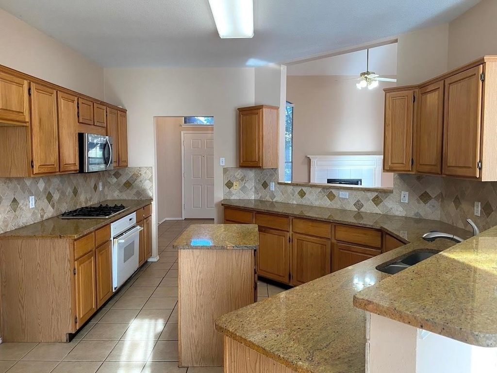 7105 Tansy Place - Photo 3