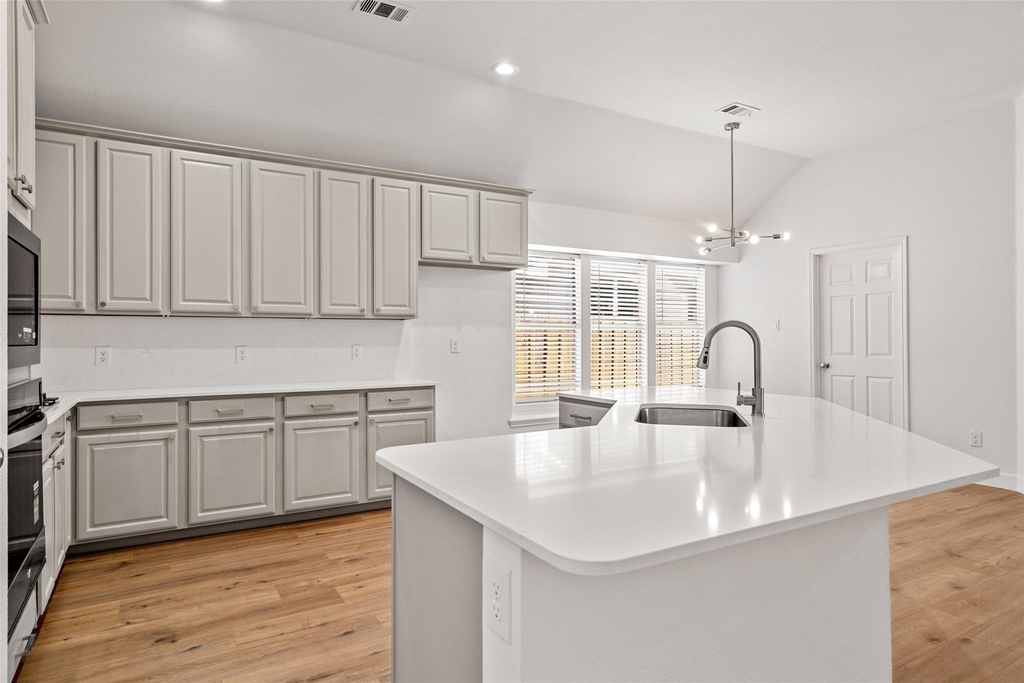 5624 Buckskin Drive - Photo 3