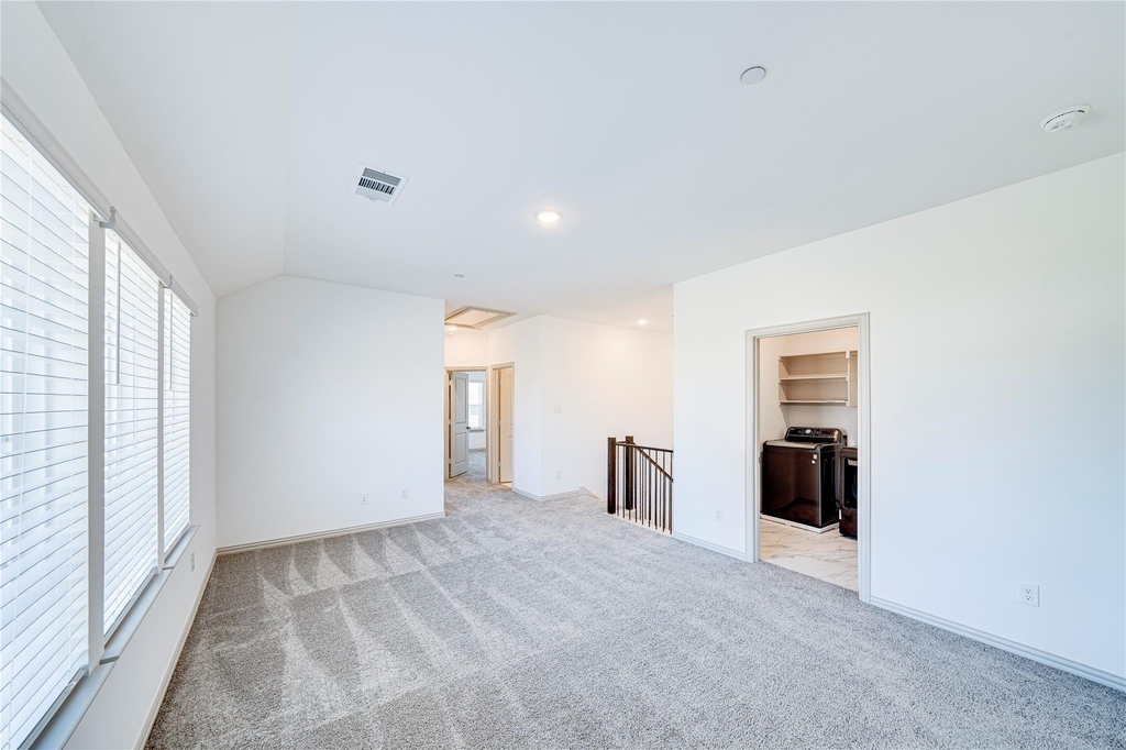 8888 Samara Street - Photo 15