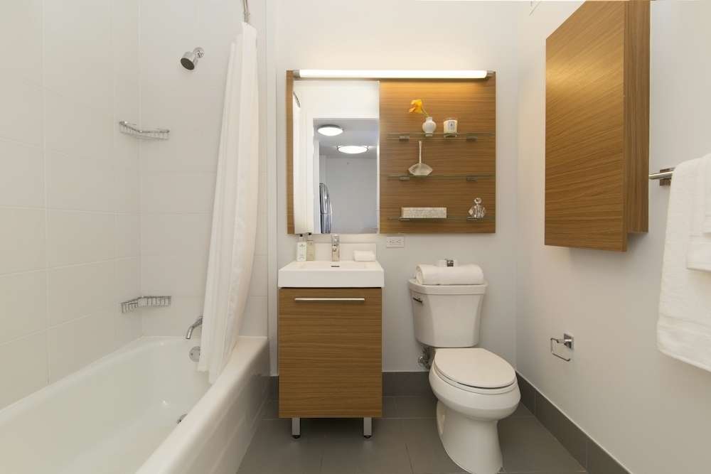 Studio in Long Island City - Photo 2
