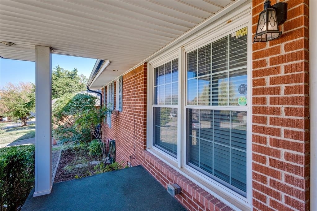 2732 Nw 67th Street - Photo 1