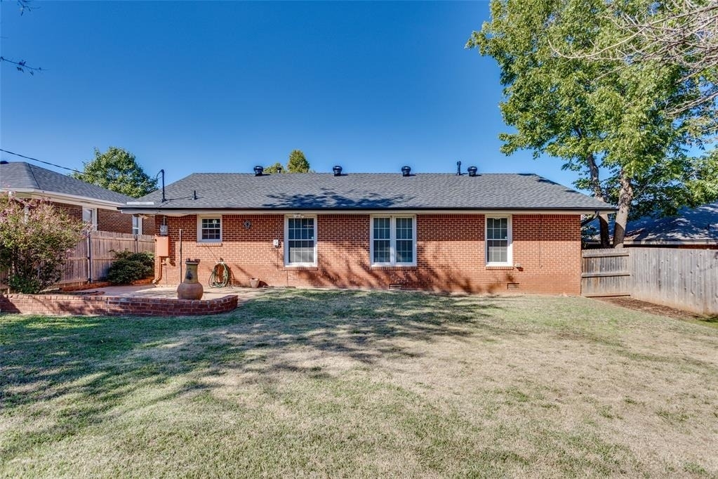 2732 Nw 67th Street - Photo 23