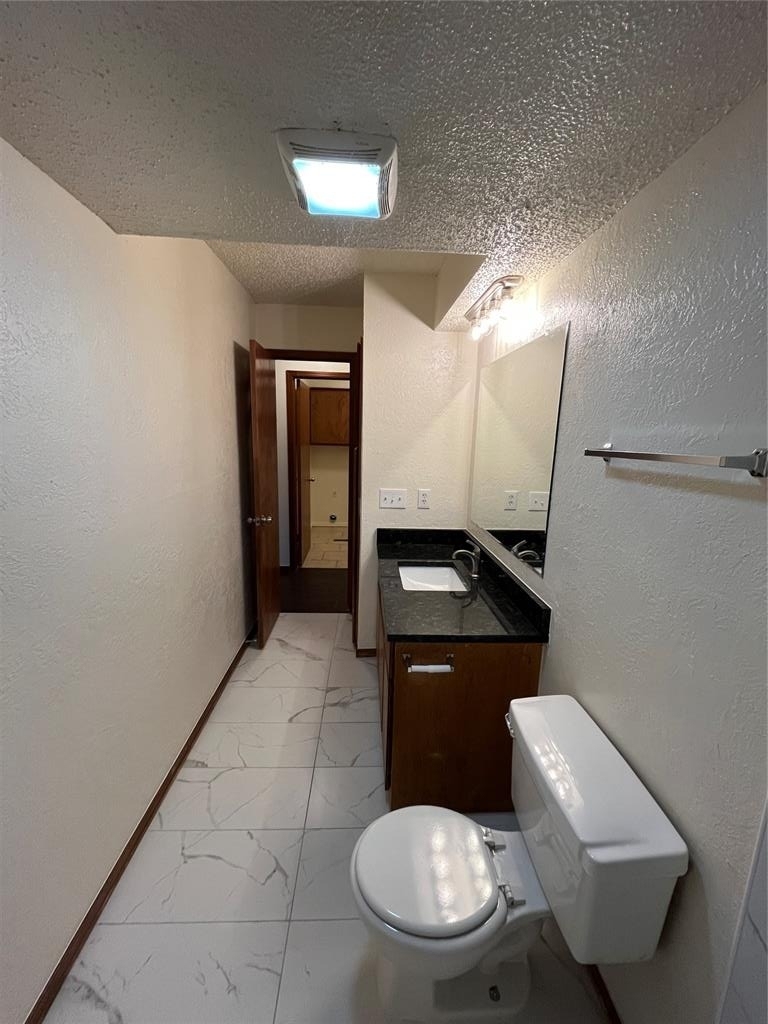 233 Chalmette Drive - Photo 1