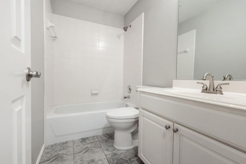 12136 Lamington Drive - Photo 19