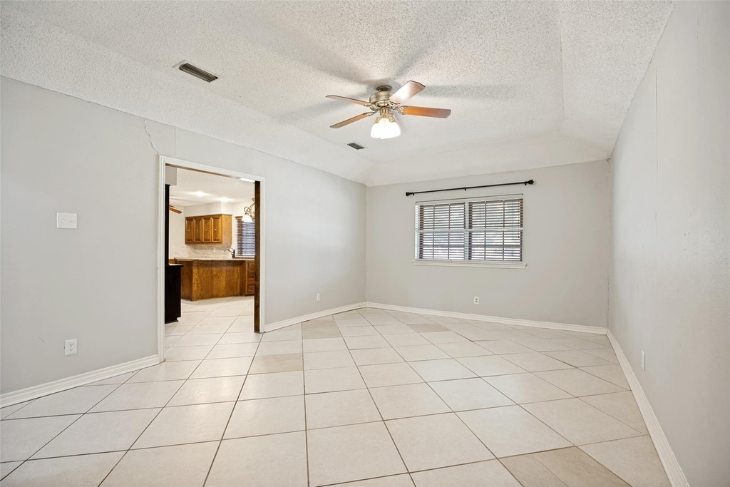 1138 Mill Springs - Photo 8