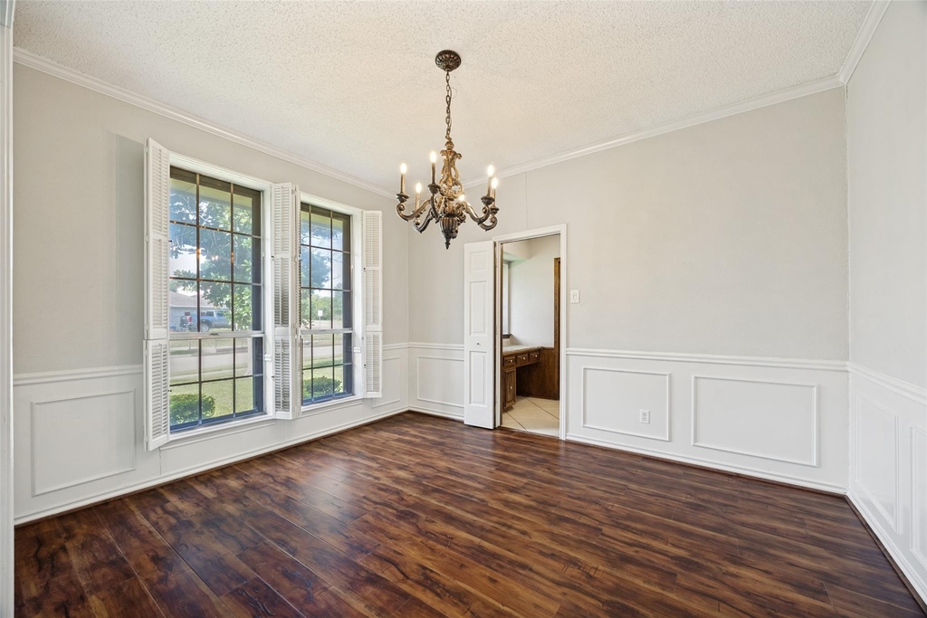 1138 Mill Springs - Photo 4