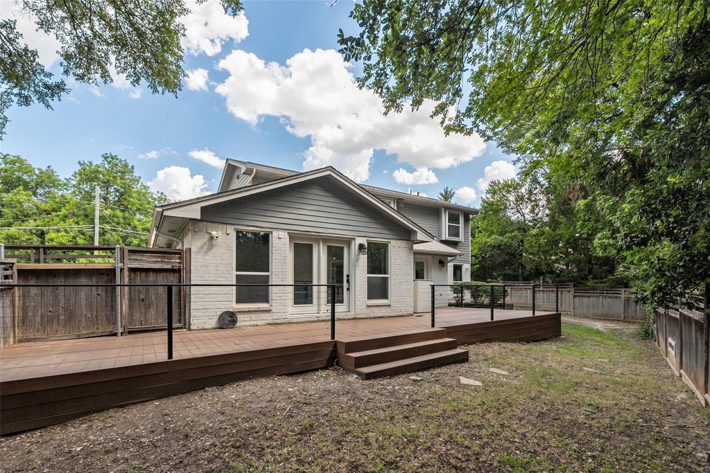 2107 Elmwood Boulevard - Photo 37
