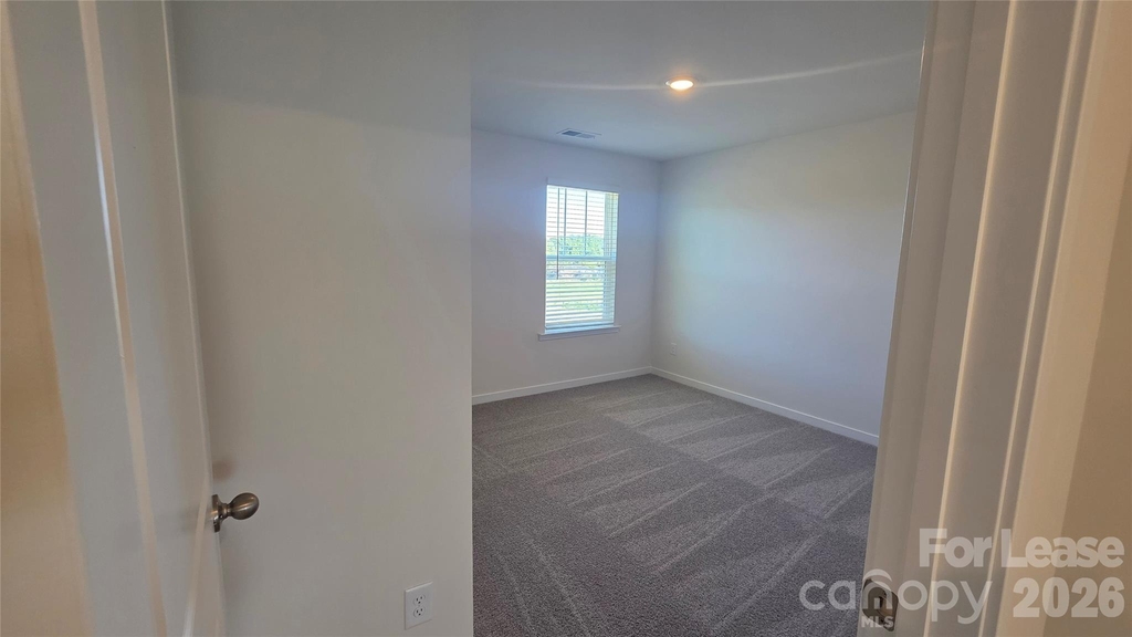 509 Blackpool Court - Photo 24