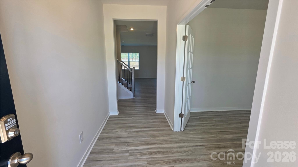 509 Blackpool Court - Photo 1