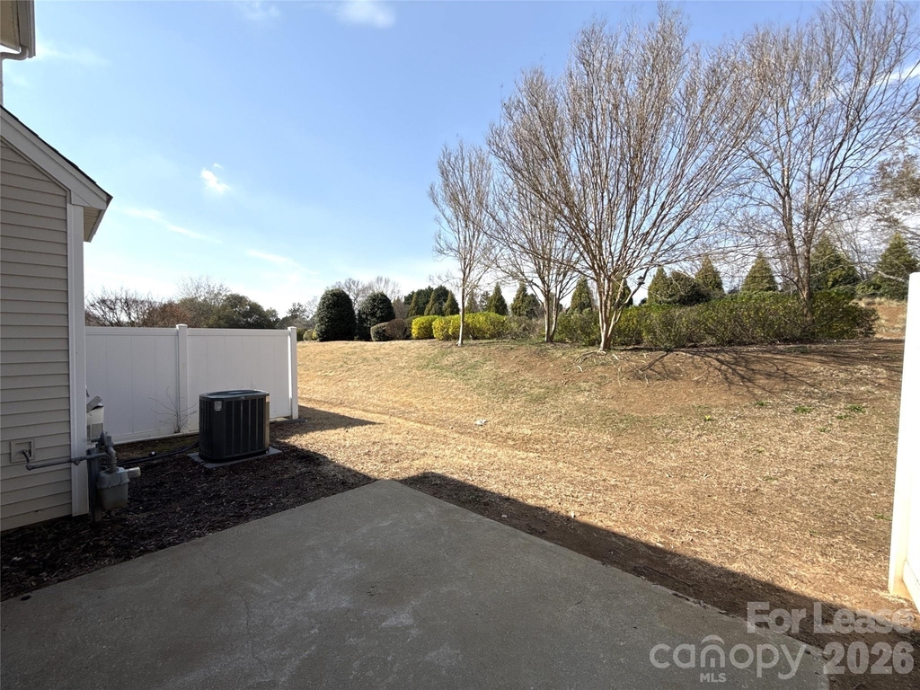 9102 Redmond Trace Road - Photo 17