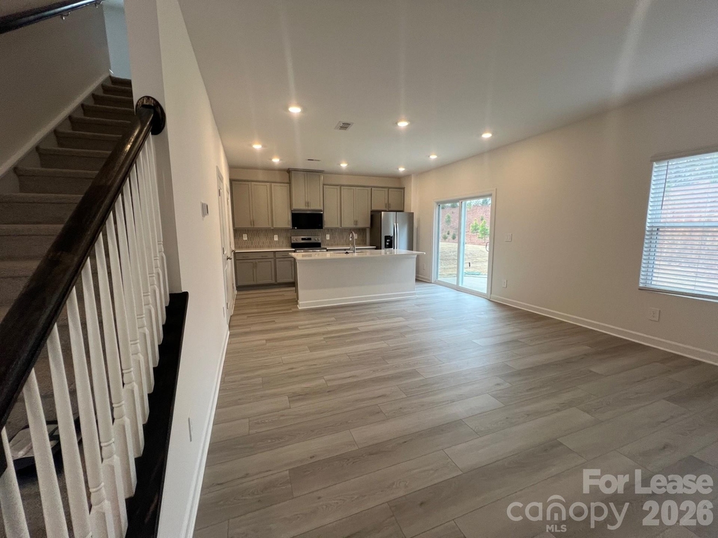 1241 30th Street Lane Ne - Photo 2