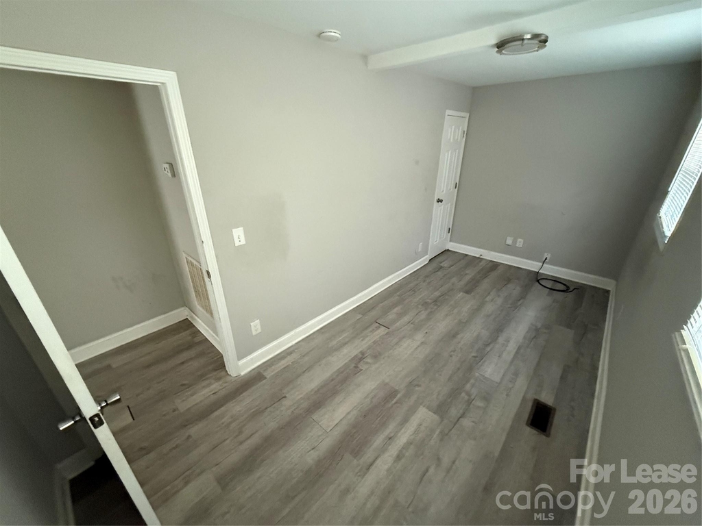 1227 5th Street - Photo 2