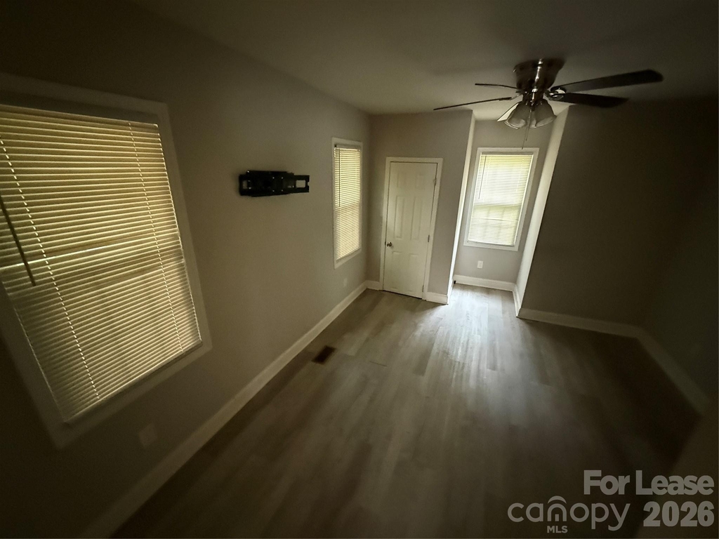1227 5th Street - Photo 1