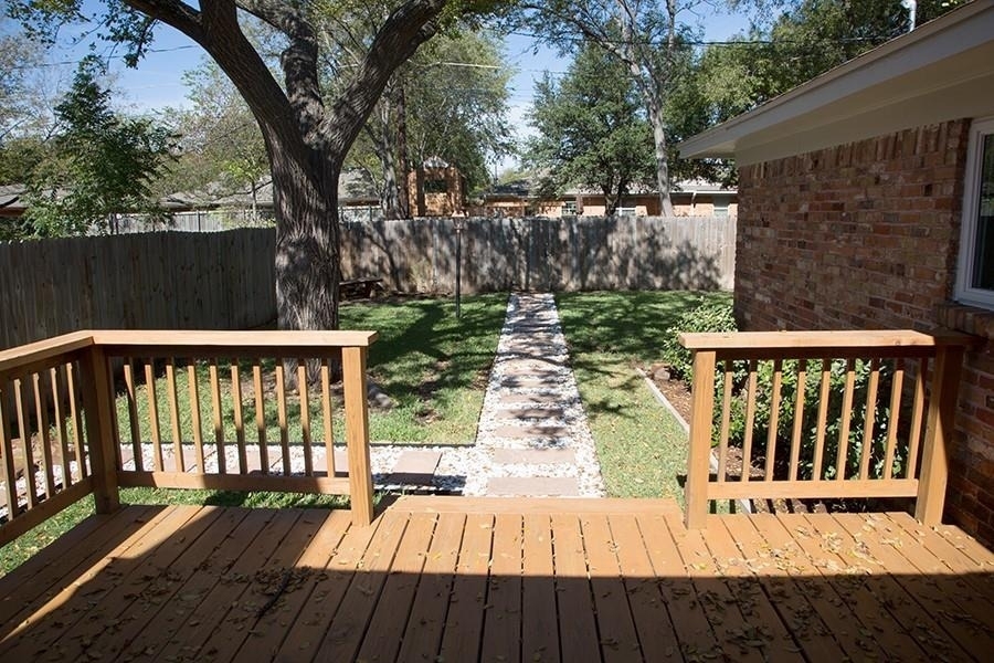 628 Dumont Drive - Photo 12