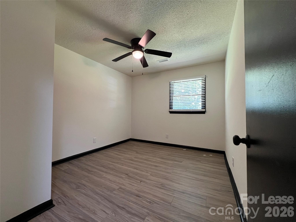 1214 Northwoods Drive - Photo 9