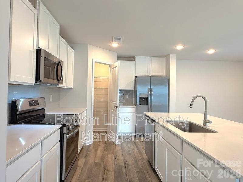 5336 Small Street - Photo 9