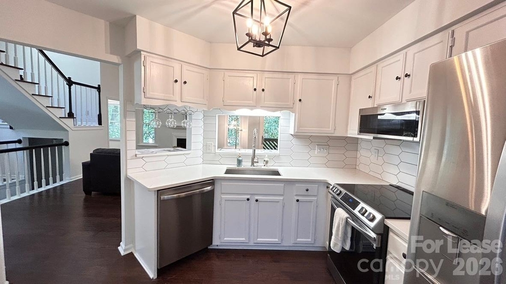 6151 Gray Gate Lane - Photo 15