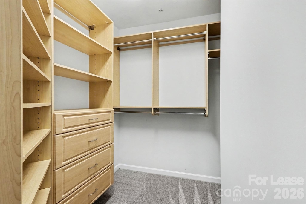 405 W 7th Street - Photo 15