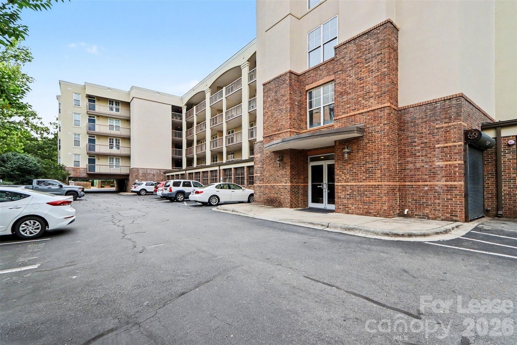 405 W 7th Street - Photo 20