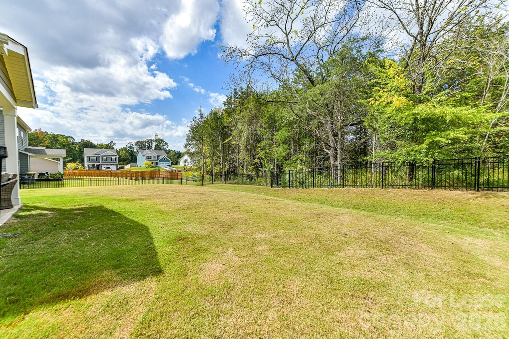 4621 Rosalyn Lane - Photo 39