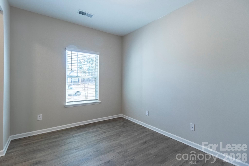 4621 Rosalyn Lane - Photo 6