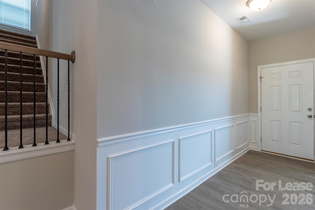 4621 Rosalyn Lane - Photo 5