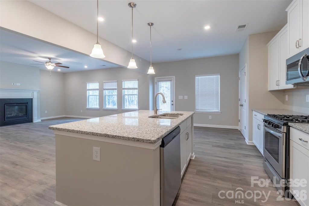4621 Rosalyn Lane - Photo 18