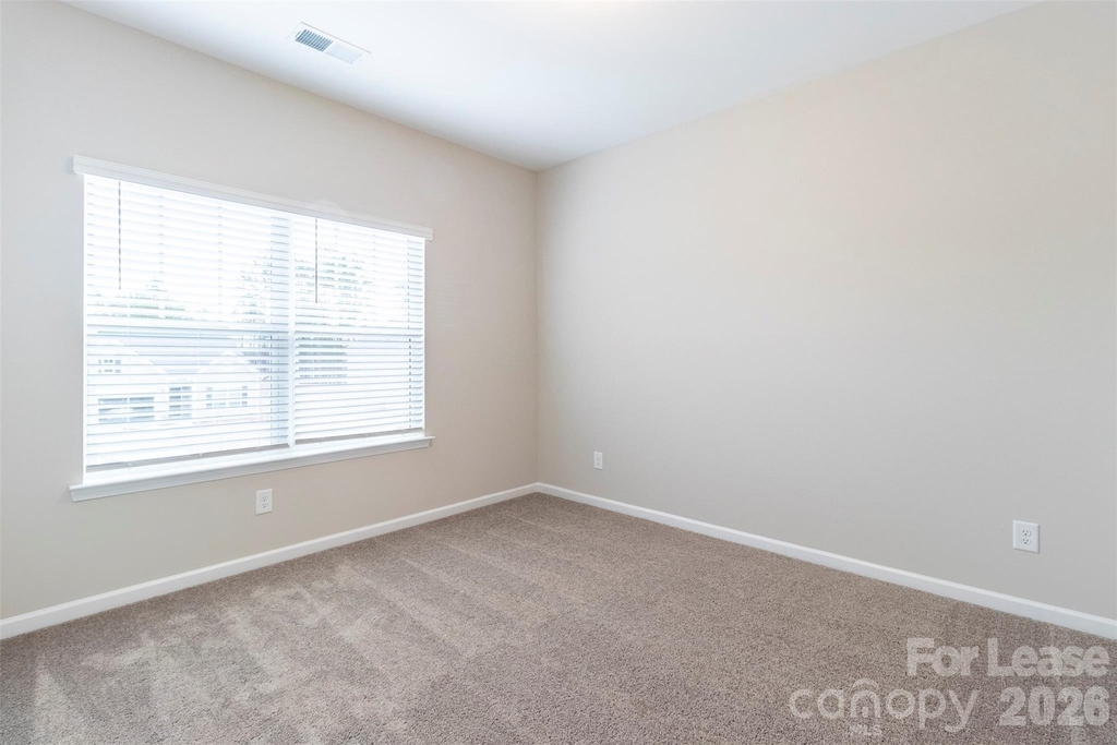 4621 Rosalyn Lane - Photo 33