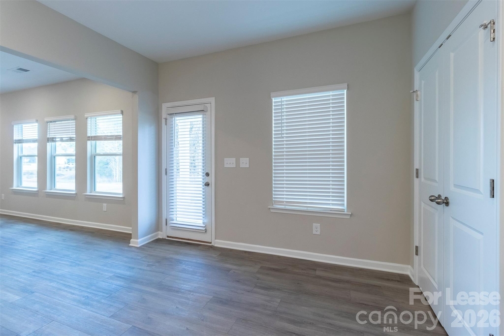 4621 Rosalyn Lane - Photo 21