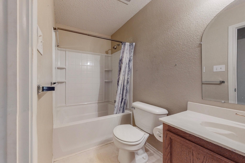 645 Granite Ridge Drive - Photo 4