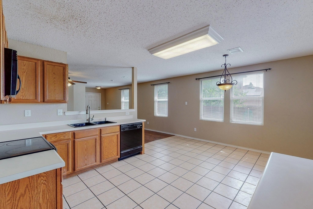 645 Granite Ridge Drive - Photo 2
