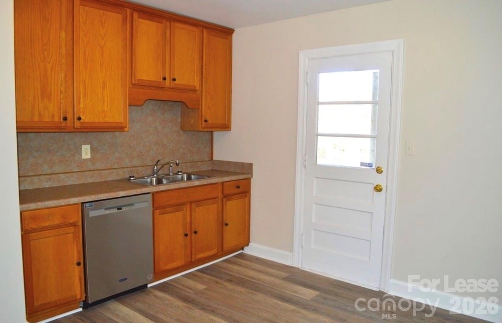 724 Maupin Avenue - Photo 3