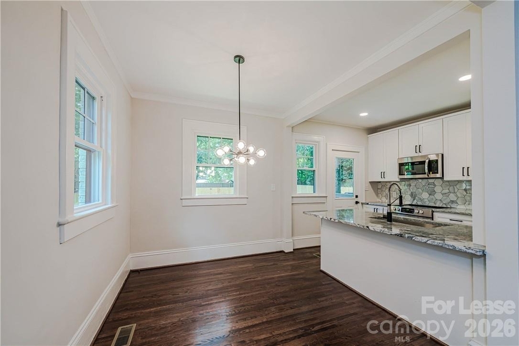 616 Oakland Avenue - Photo 14
