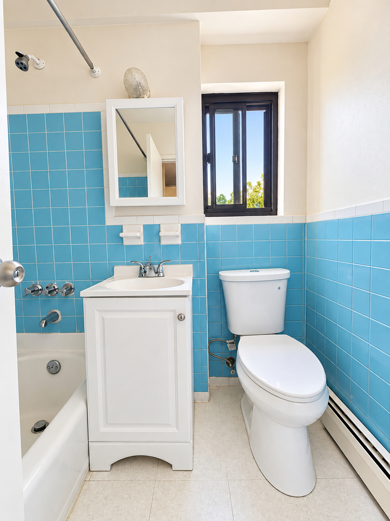 87-16 Winchester Boulevard - Photo 2
