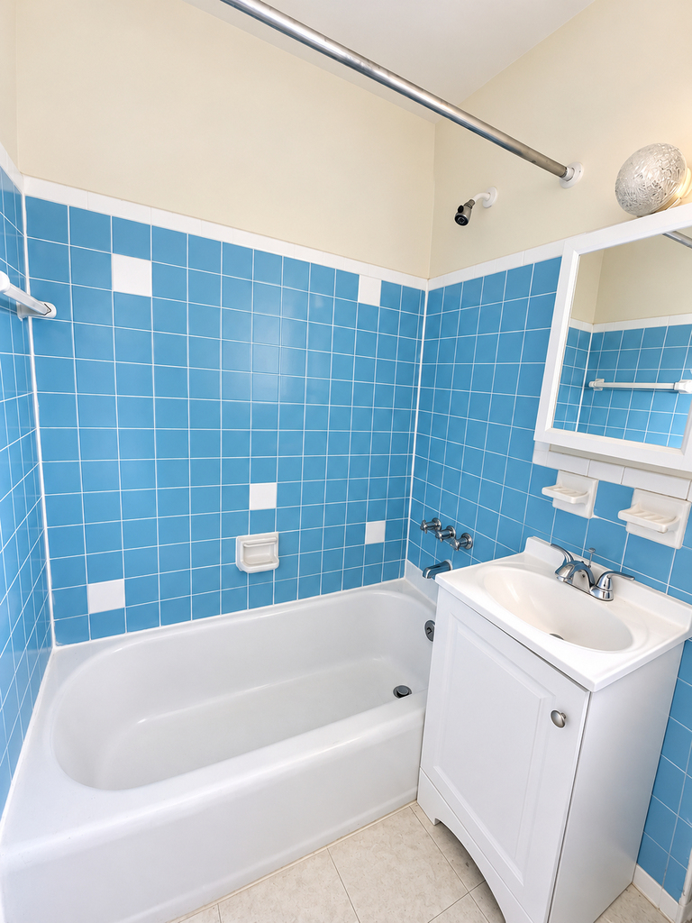 87-16 Winchester Boulevard - Photo 3