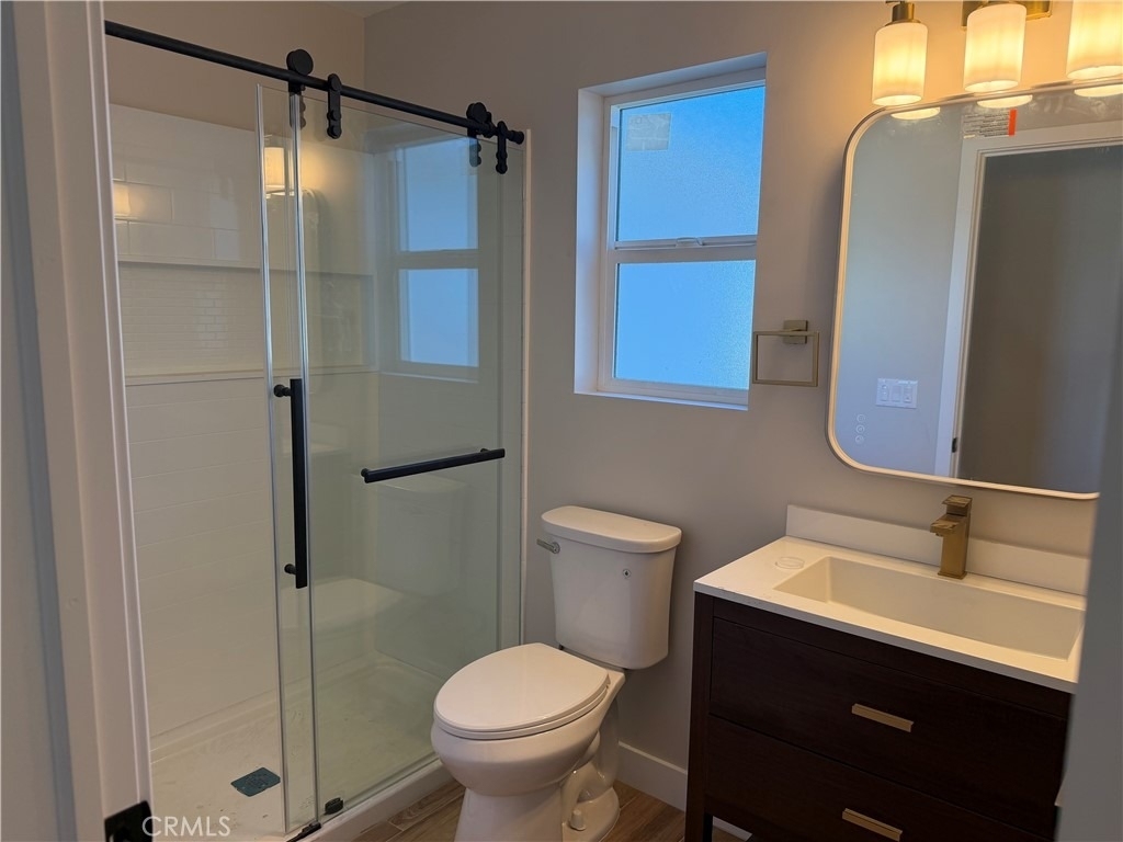 312 Rodecker Drive N - Photo 3